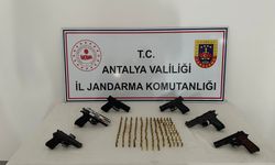 Antalya'da silah kaçakçılığı