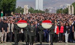 Kılıçdaroğlu'dan Anıtkabir ziyareti