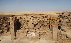 Göbeklitepe’de ilk boyalı heykel bulundu