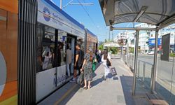 Antalya'da tramvay seferlerinde zorunlu düzenleme!