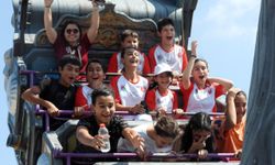 Kepez'den öğrencilere lunapark eğlencesi