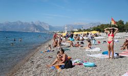 Antalya'da sonbaharda deniz keyfi