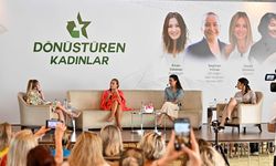 Ceyda Düvenci Antalya'da