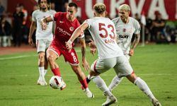 Antalyaspor-Galatasaray maçında ilk yarı sona erdi