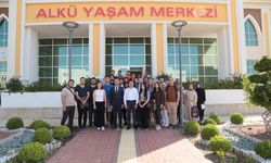Rektör Türkdoğan öğrencilerle buluştu