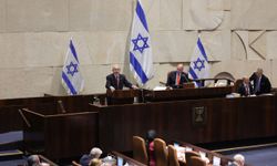 İsrail'den 'acil durum hükümetine' onay