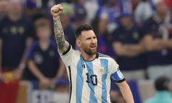 Altın Top Lionel Messi'nin