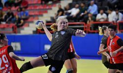 'Mavi Kelebekler' galibiyet serisini sürdürüyor