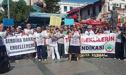 Emekliler sokakta: Sendikamıza dokunmayın