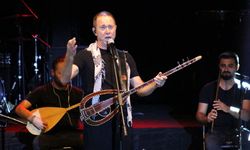 Sümer Ezgü, Cumhuriyet Meydanı'nda konser verecek