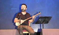 Aşık Mahzuni Şerif, türkülerle anıldı