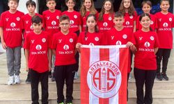 Antalyasporlu yüzücülerden büyük başarı