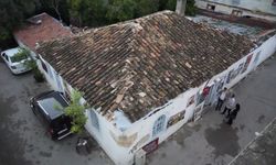 Eski yapıdan 700 yıllık tarih çıktı 