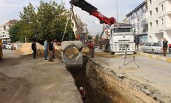 İstiklal Caddesi'nde içme suyu hattı yenileniyor