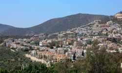 Kaş'ta 3 bin 719 kaçak yapı yıkılacak