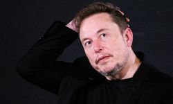 Elon Musk'tan küfürlü tepki