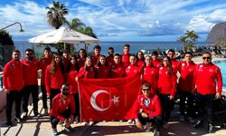 Antalyasporlu yüzücülerden büyük başarı