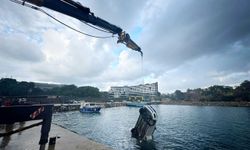 Alanya'da feci kaza! Denize düşen otomobilde can verdiler