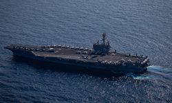 ABD savaş gemisine ve ticari gemilere saldırı