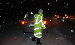 Antalya-Konya yolunda yoğun kar yağışı