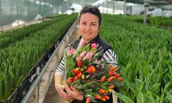 Kadınlar Günü'nde çiçekler Antalya'dan