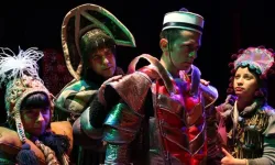 ‘Sır’ oyunu seyirciyle buluşmaya devam ediyor