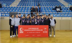 Antalya’nın gençleri şampiyonaya gidiyor