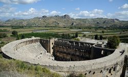 Aspendos Antik Tiyatrosu ve efsanevi aşk