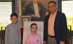 Başkan Kara, makamını öğrencilere devretti