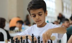 Minik satranç tutkunları Manavgat'ta buluştu