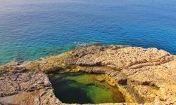 Finike’deki doğal havuz