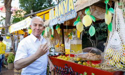 Başkan Özçelik tescilli fıstıklı limonatayı tanıttı