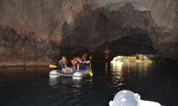 Turistlerin gözdesi Altınbeşik Mağarası
