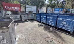 Kemer'de temizlik çalışması