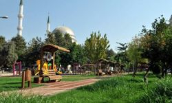 Kepez'de 10 bin metrekarelik park yenilendi