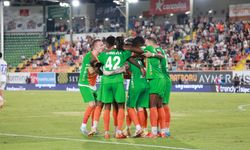 Alanyaspor 3 puanı tek golle kaptı