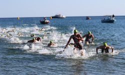 Alanya'da triatlon yarışması