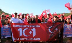 Cumhuriyet’in 101. yılında anlamlı yürüyüş