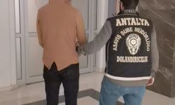 Kendisini polis/savcı olarak tanıtan dolandırıcı yakalandı