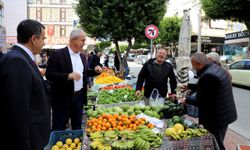 Başkan Özçelik'ten esnafa ziyaret