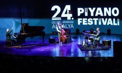 Piyano festivalinde Kerem Görsev rüzgarı