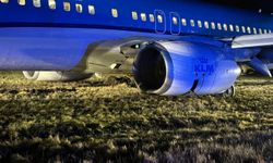 Yolcu uçağı pistten çıktı
