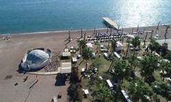 Kaçak yapıyı günlük kiraya veriyorlar