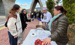 Büyükşehir'den öğrencilere çorba ikramı