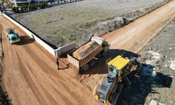 Korkuteli'de yol düzenlemesi