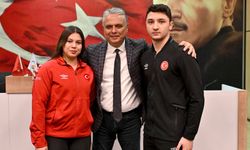 Muratpaşa'dan sporculara ödül