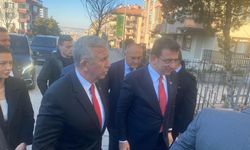 Yavaş ve İmamoğlu'dan Özdağ'ın annesine ziyaret