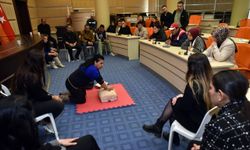 Kepez'de ilk yardım eğitimi