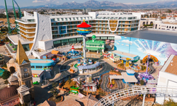 Antalya'da kapılarını açtı