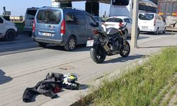Motosiklet karşıya geçen yayaya çarptı